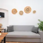 The Stone Nest Apartament *